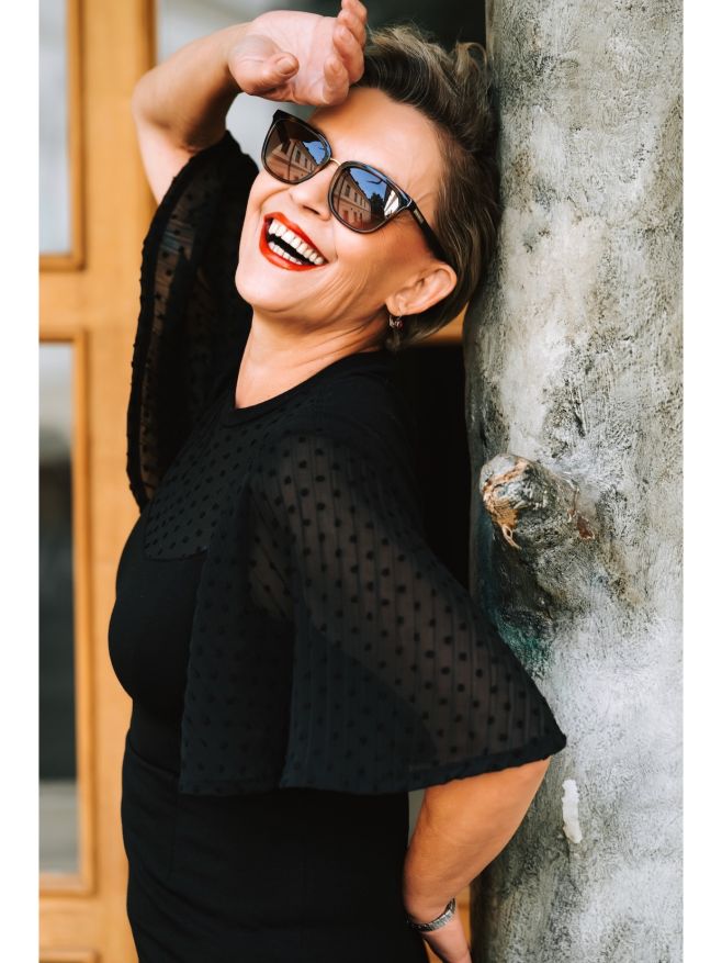 Píseň „Express Yourself“ mě provázela od mého mládí a i když jsem netušila o čem Madonna zpívá, pokaždé mě nabila...