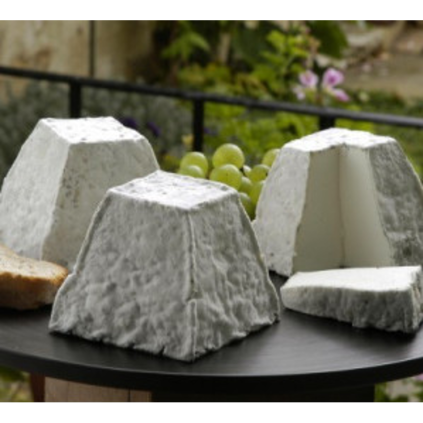 pyramide cendre
