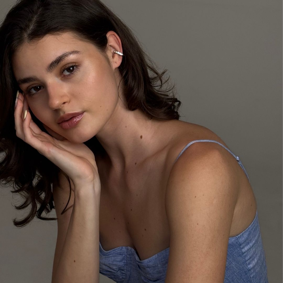 Nové ear cuff náušnice, jak je nosit?
