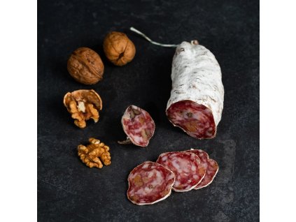 saucisson sec aux noix df8c072e 205d 469b bcea ba1074cc927d