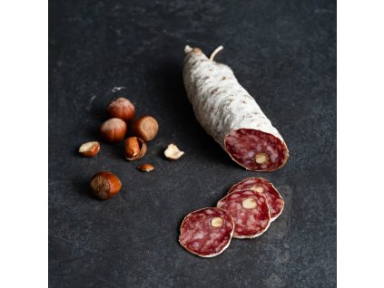 saucisson sec aux noisettes 902f57d8 7ff7 429e 81fa 37f875e61cac