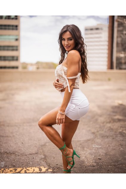 @whitneyjohns WRUPSNUG9HS251 W SOCIAL 1