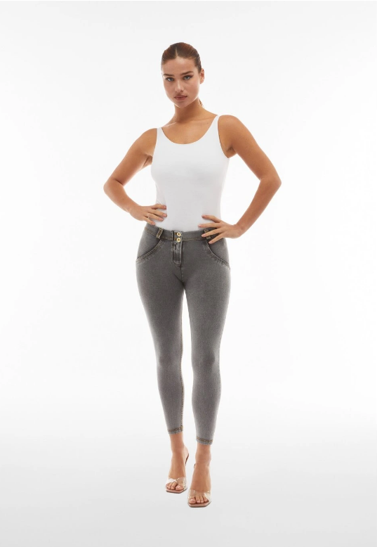 Kalhoty pro drobnější postavu: Které budou ty vaše?