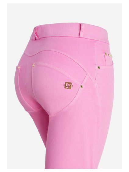 wrupsnug31rhs421 p104 09