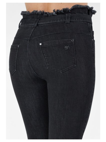black5hs205 j7n 04