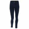 BLACK1RF106 J0B 1641120366000