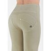 Nohavice WR.UP® push up Capri z farbenej tkaniny, s vysokým pásom z člnkovaného denimu (Farba Hnedá, Veľkosť XL)