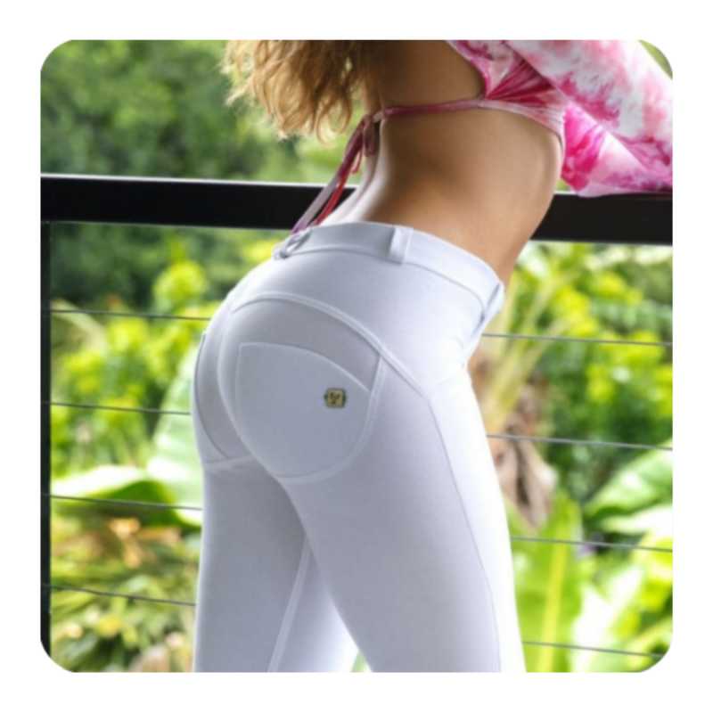 pantaloni clasici