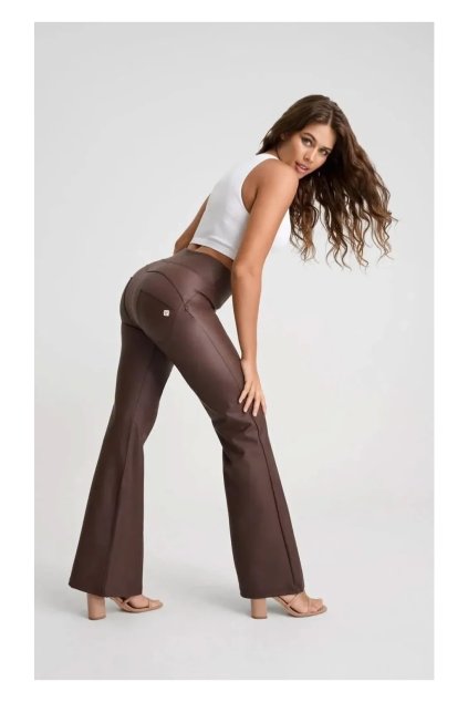 WR.UP® Pantaloni maro din piele artificială evazați cu talie înaltă RE(MOVE), WRUP29SHF307, M29