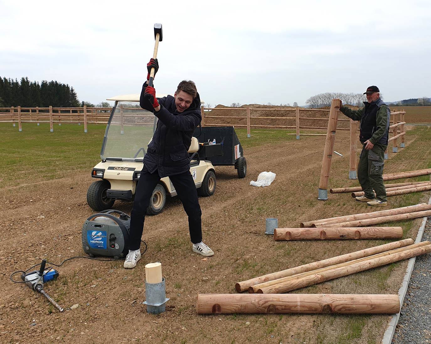 Žlabovaná ohrada pro koně