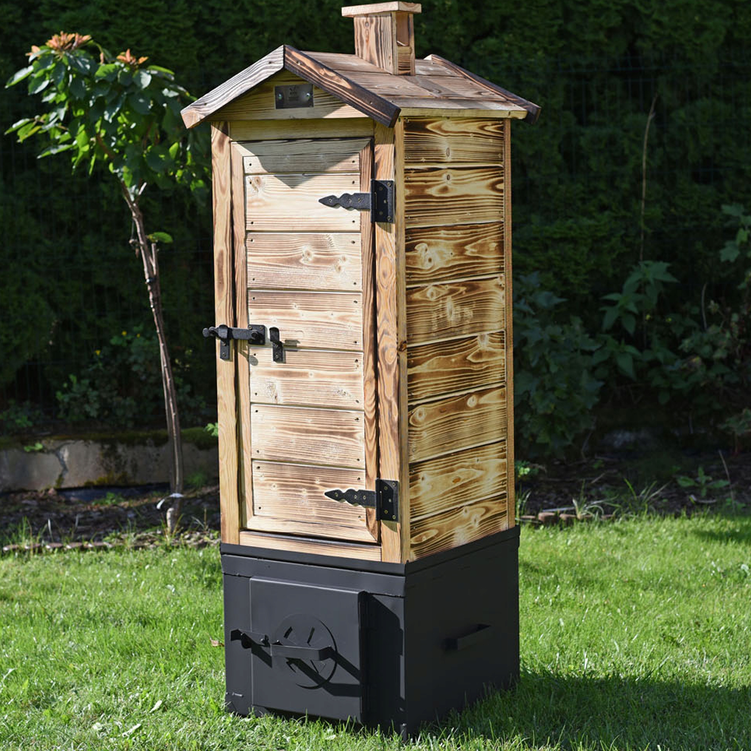 WEDZARNIA-OGRODOWA-DOMOWA-DREWNIANA-Z-PALENISKIEM-BEZPOSREDNIM-PANKORNIK-Kod-producenta-5905214400040