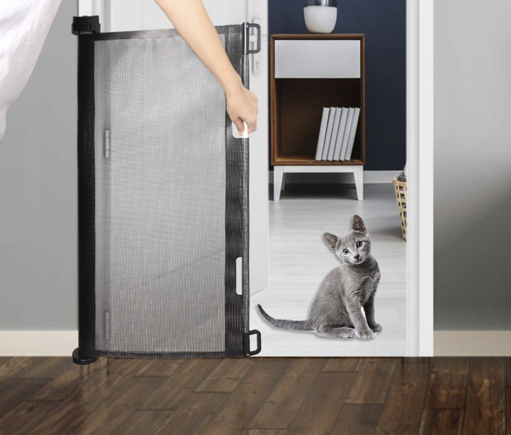 zabradlie-pre-psa-bariera-160x86-roztahovacia-roleta-macky