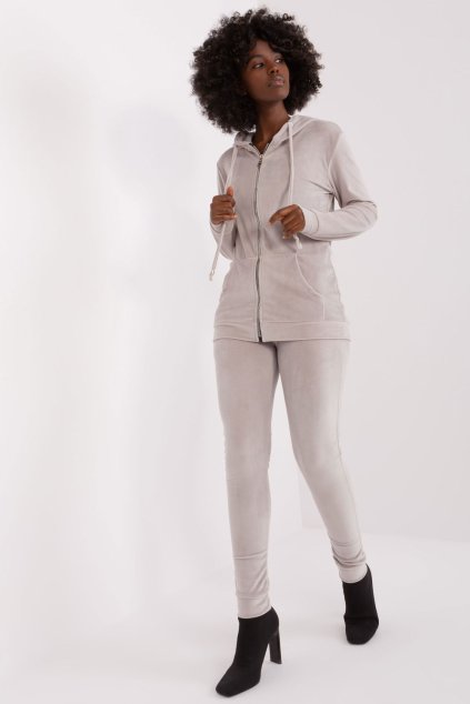 Sada model 191131 Relevance (Velikost s)