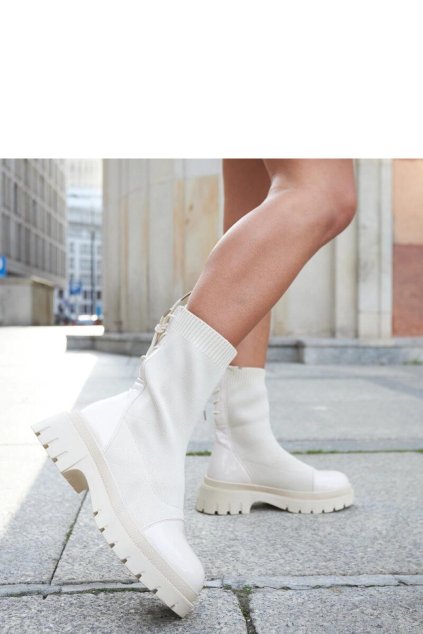 Boty  model 204605 Solea (Velikost 40)