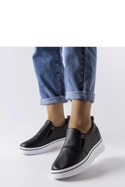 Sportovní obuv  model 207762 Solea (Velikost 37)