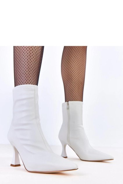 Boty na podpatku  model 218541 Solea (Velikost 36)