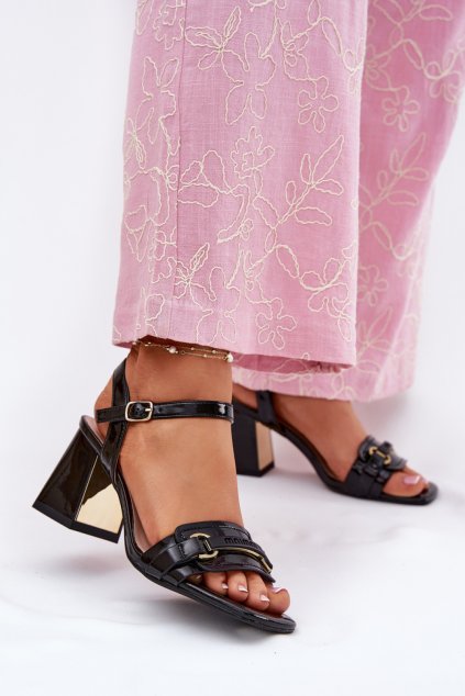 Sandály na podpatku model 215347 Step in style (Velikost 36)