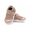 První barefoot botičky Bobux Xplorer Go Punch Rose Gold