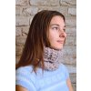 Háčkovaný nákrčník WarmieTwist od Freel (4)