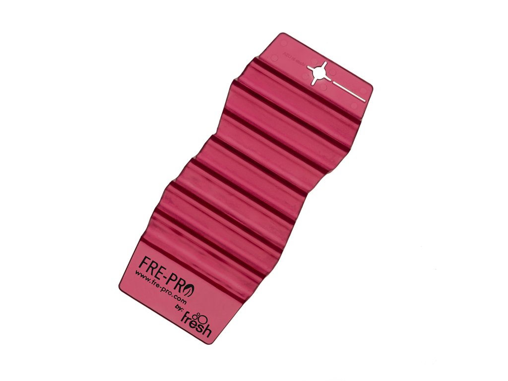 hang tag skorice tmave cervena vonna zaveska