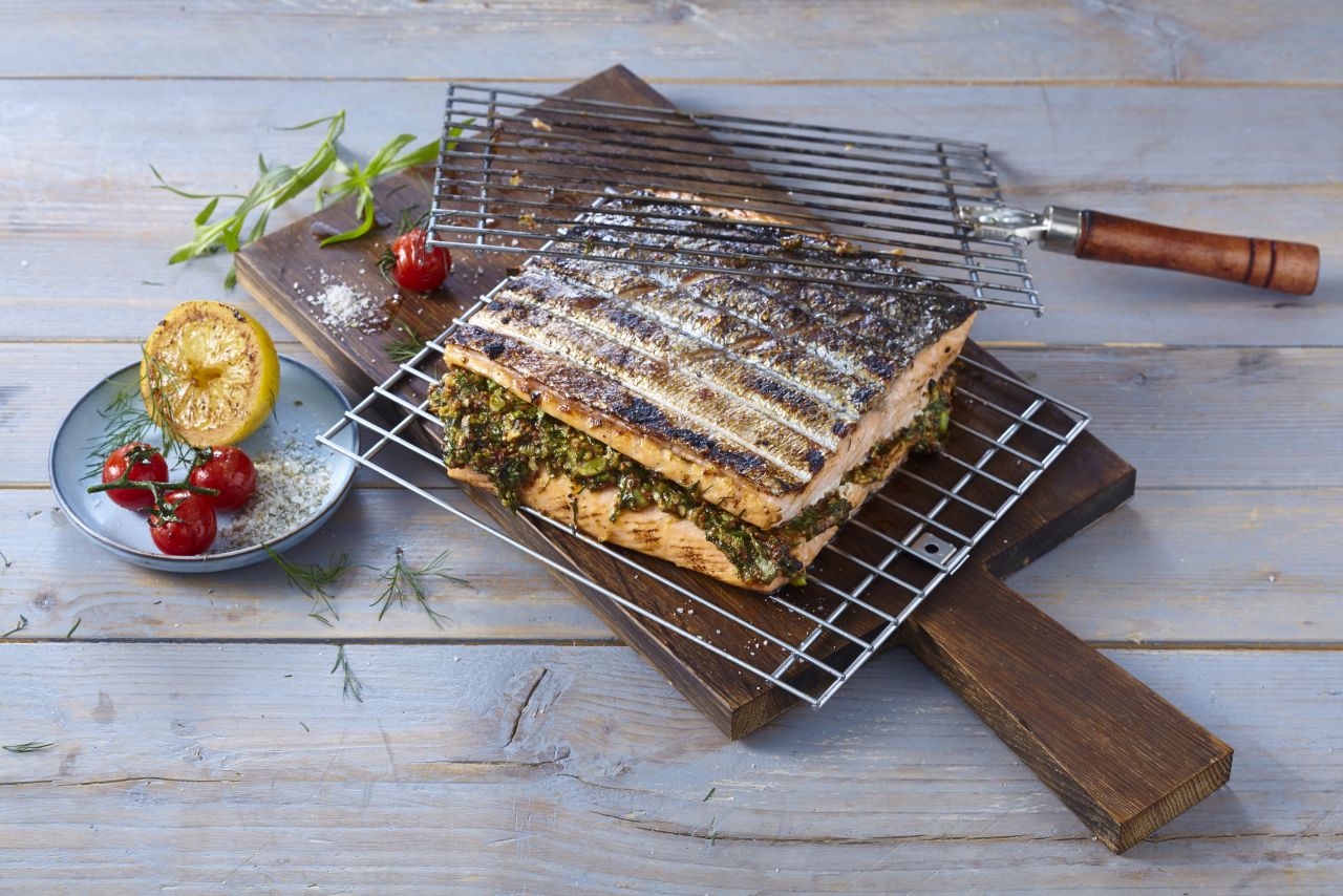 Sandwich-Lachs-vom-Grill-Rezepte-Hauptgerichte-Aufmacher.jpg_1280x1280