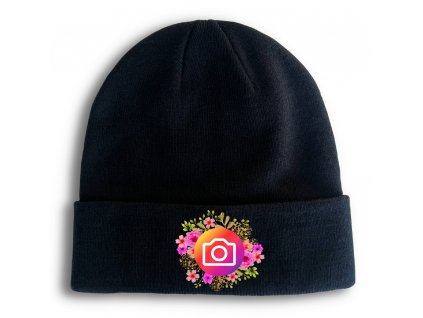 Zimní pletená čepice Instagram kytičky