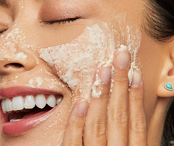 J2003713-mary-kay-exfoliation-image-1