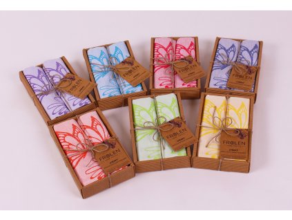 DÁRKOVÉ BALENÍ UTĚRKA KOPRETINA MOTÝL