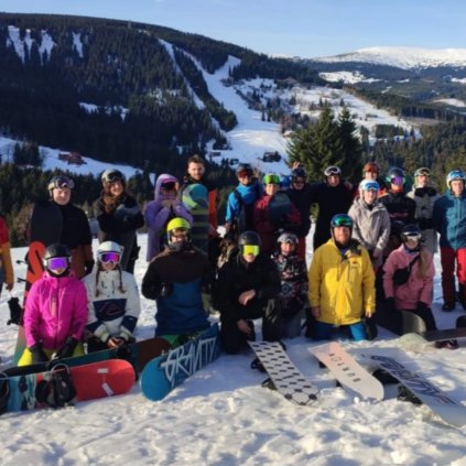 Kurz základů snowboardingu 2025 (Cílová skupina Student FTVS UK)