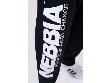 Nebbia Tepláky 186 Beast Mode On - Černé (Barva Černá, Velikost L, Složení 88% Bavlna, 12% Polyester)