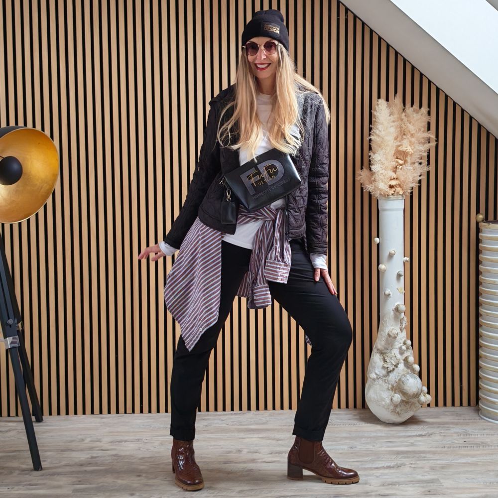 FuFu outfit: Ledvinky