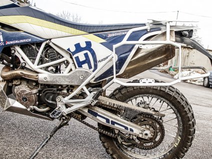 Stelaze kufrów  - Husqvarna 701 (Kolor biały)