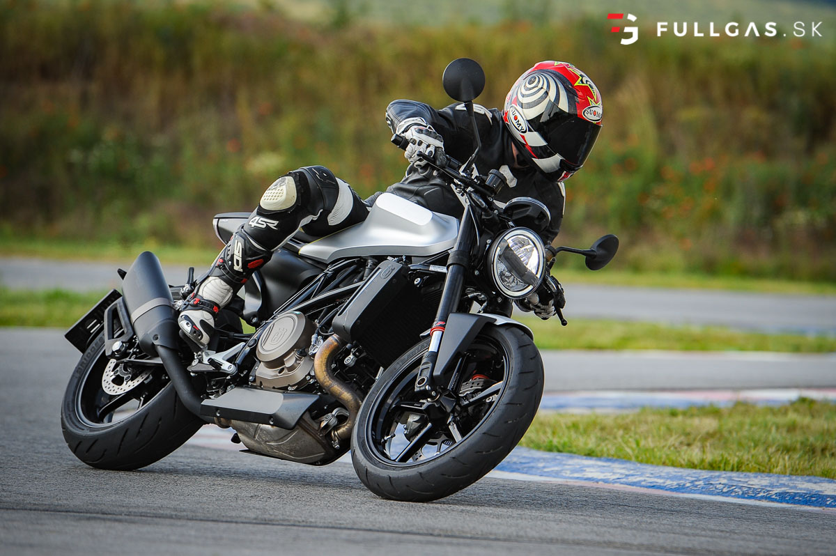 Husqvarna Vitpilen 701 – Moderné kafíčko