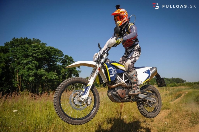 Husqvarna 701 Enduro – Dobrá voľba nielen na endurkovanie