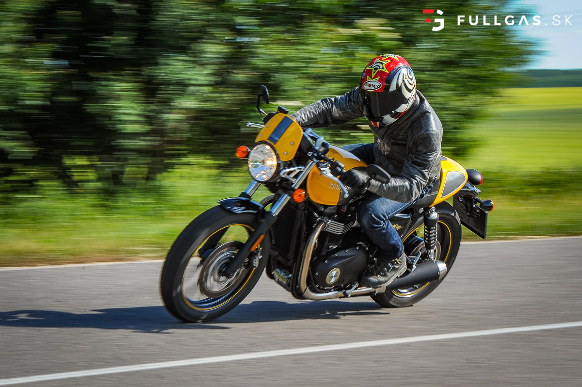 Triumph Street Cup – Rejser na starý štýl