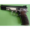 vyrp13 8renovovana CZ75B cerneni nikl drevo
