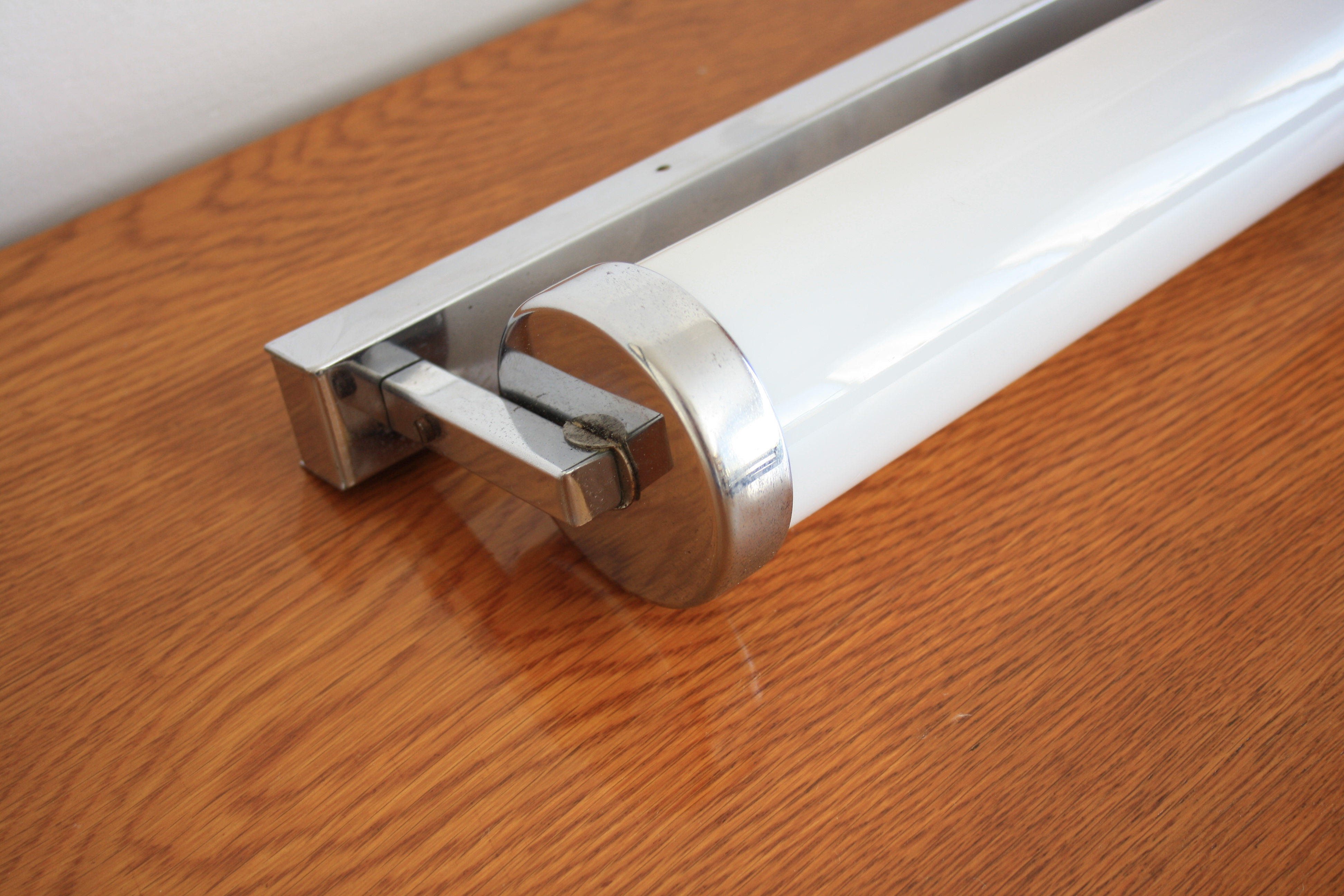 Pražské NAPAKO a jeho elektrická svítidla – 2. část