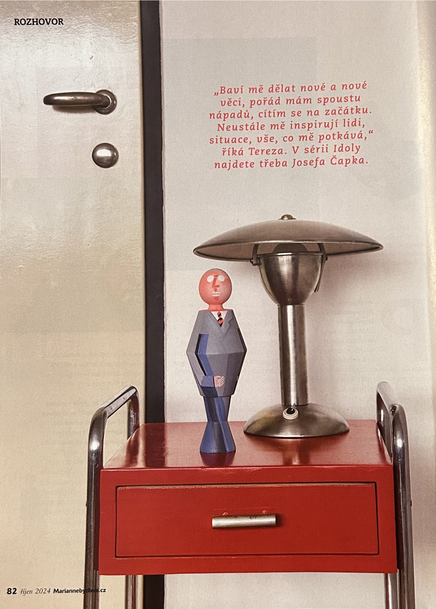 Náš noční stolek a lampička v Marianne Bydlení