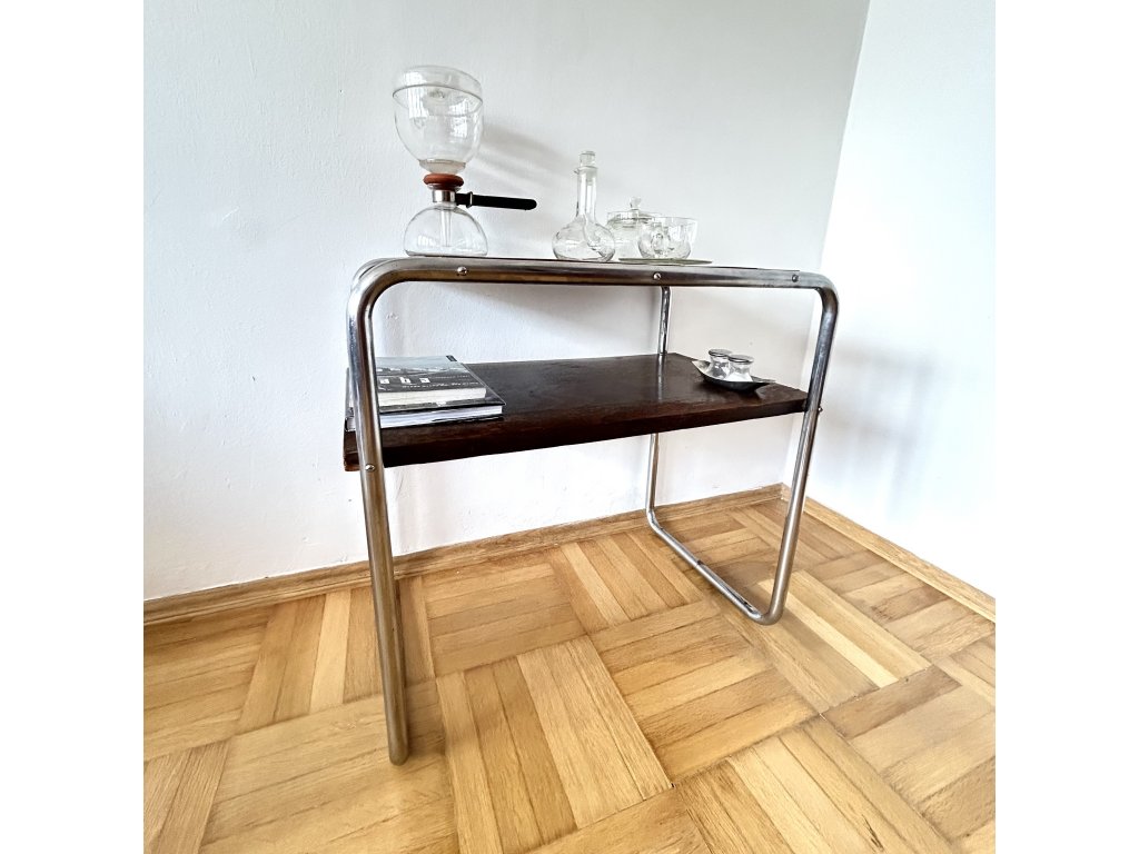 Funkcionalistický stolek | Functionalist side table