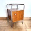 Funkcionalistický noční stolek | Functionalist bedside table