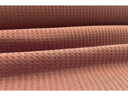 Hnědý vaflový úplet – látka valována