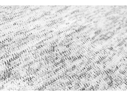 Teplá svetrovina bílá s melírem