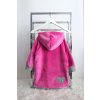 Pískacia hrejivá mikina crossbody hot pink