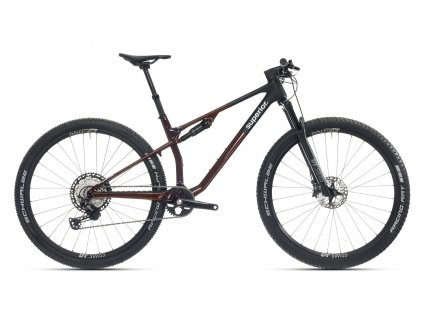 Superior xf 9.5 team závodní horské kolo - gloss red carbon black