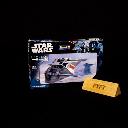 Star Wars: Snowspeeder - Model Kit 1:52 (Revell)