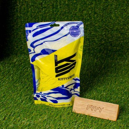 Kitty stringy XL - Basic Class (provázky) 100 ks