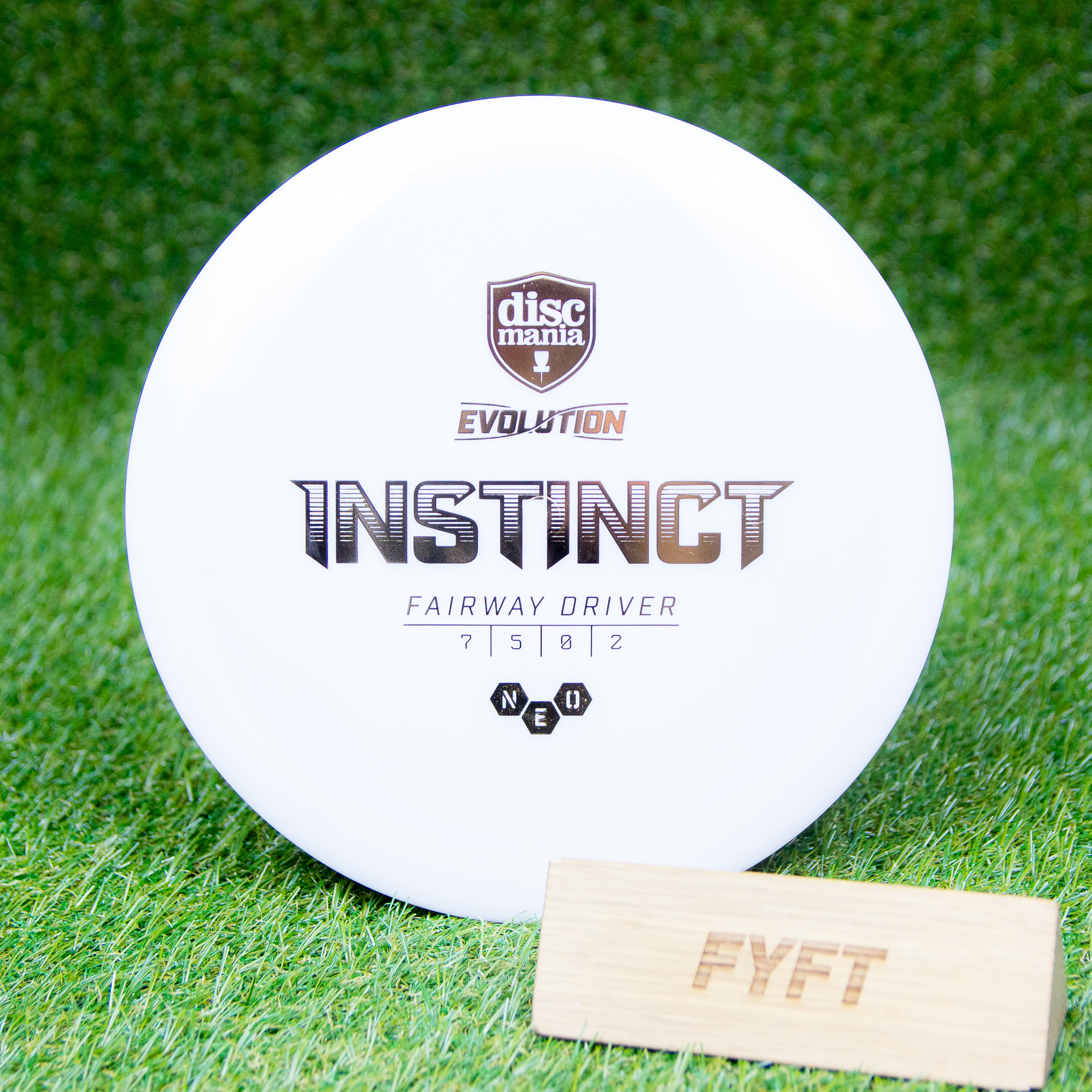INSTINCT - Neo (Discmania Evolution) - control discgolf driver Barva: Bílá