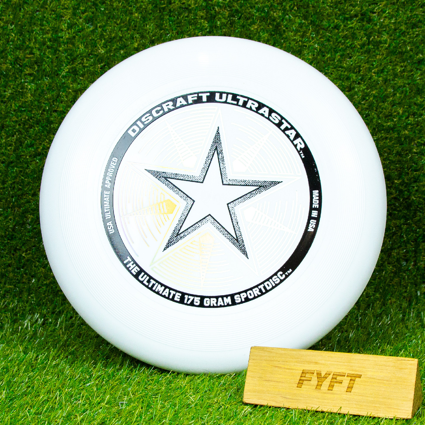 Discraft Ultrastar frisbee 175g na Ultimate Barva: Bílá