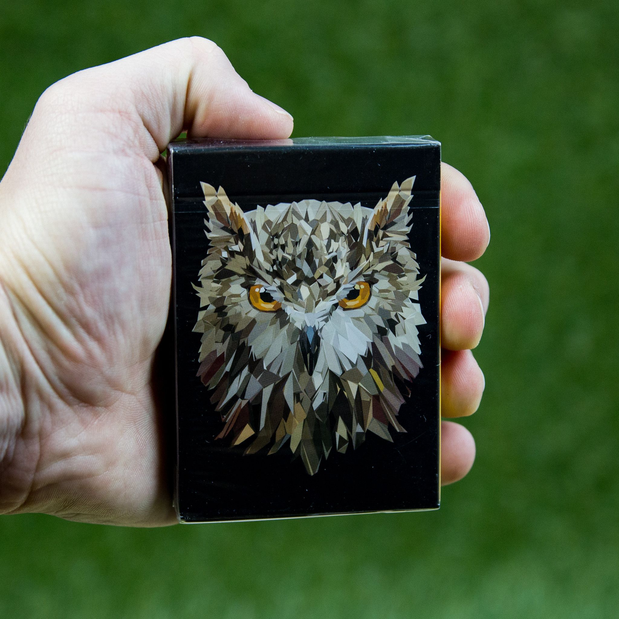The Watcher Playing Cards (USPCC) - balíček sběratelských cardistry hracích karet