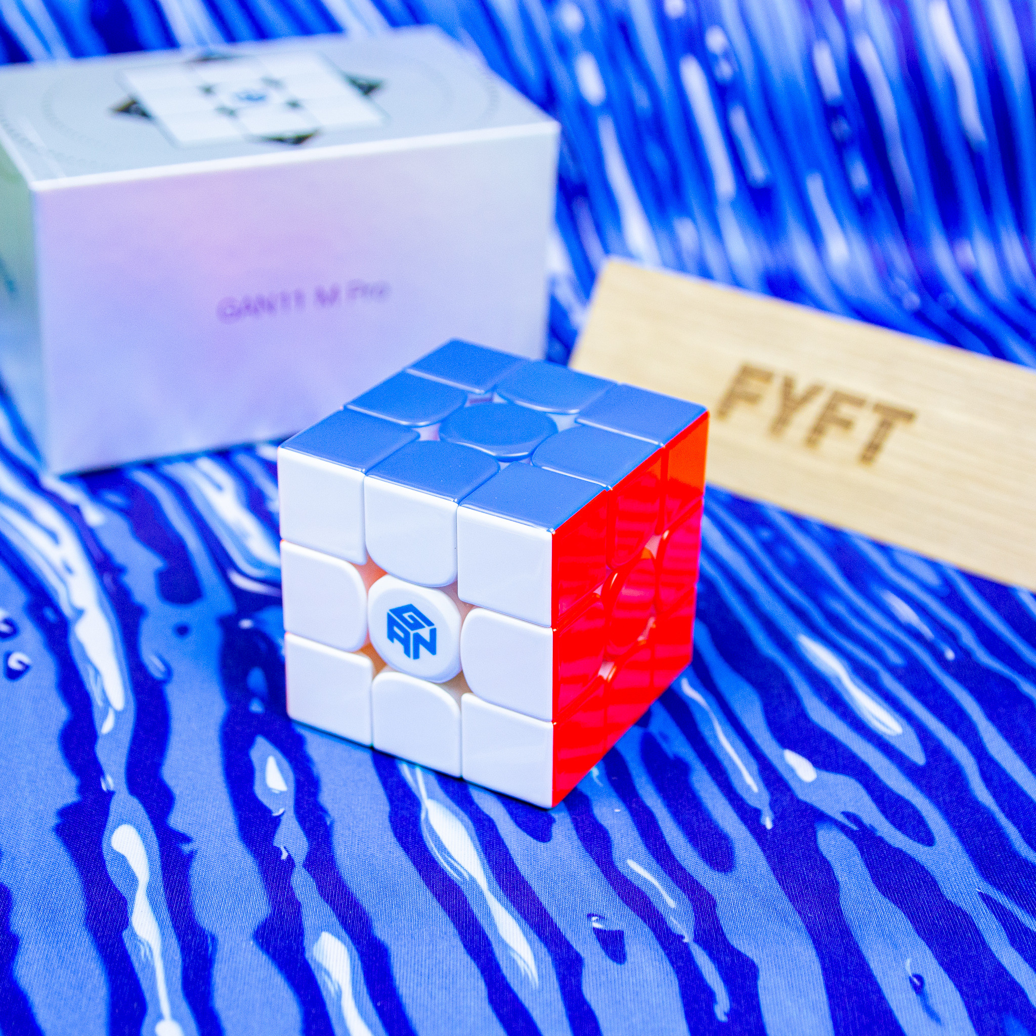 Gan 11 M Pro UV Coated Limited Speedcube kostka 3x3x3